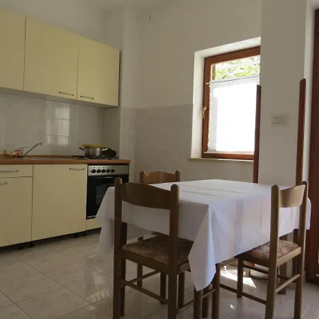 Funcic Apartment *